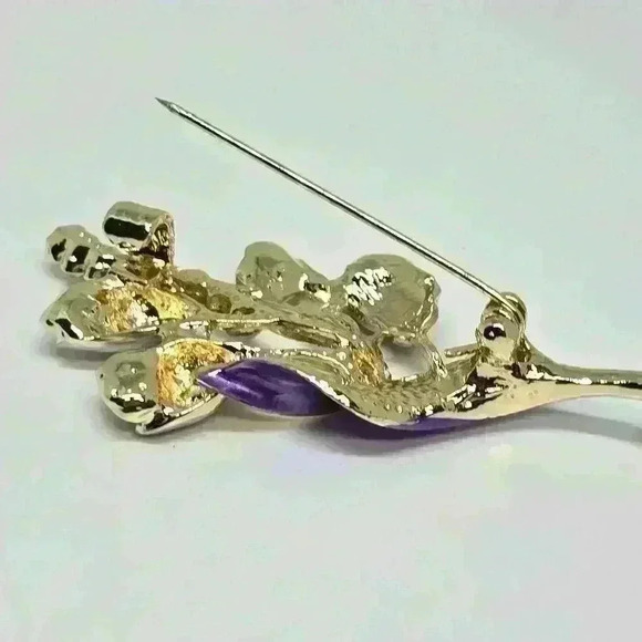NWOT Exquisite Purple Flower Brooch - Picture 4 of 6